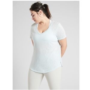 Athlete Breezy Scoop V Tee